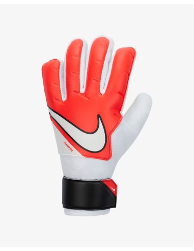 Nike Jr. Goalkeeper Match Older Kids' Soccer Gloves